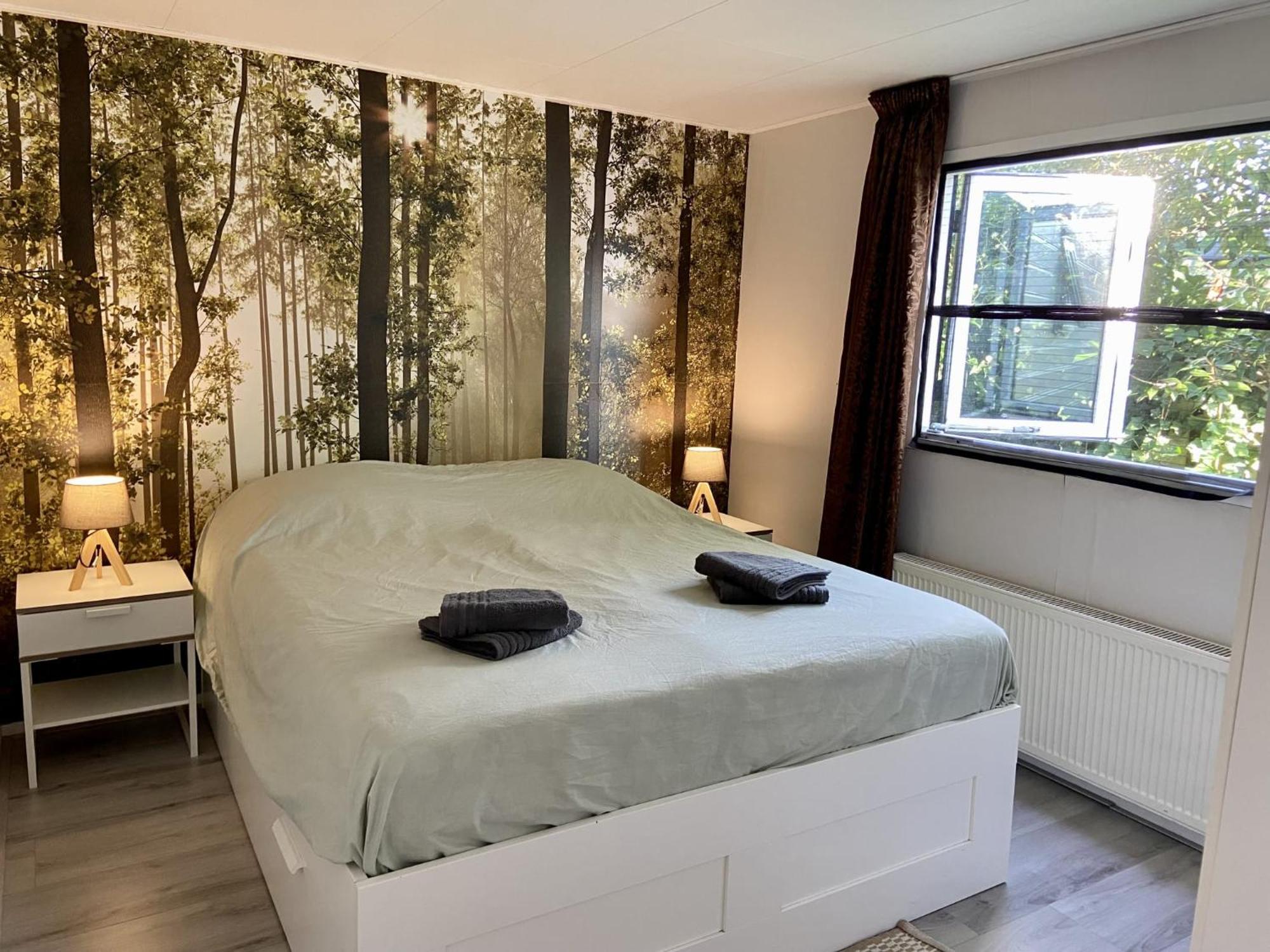 Veluwe Vakanties Chalets With Private Barrel Sauna - With Pool Bar And Restaurant Facilities In The Veluwe National Park Putten Eksteriør bilde
