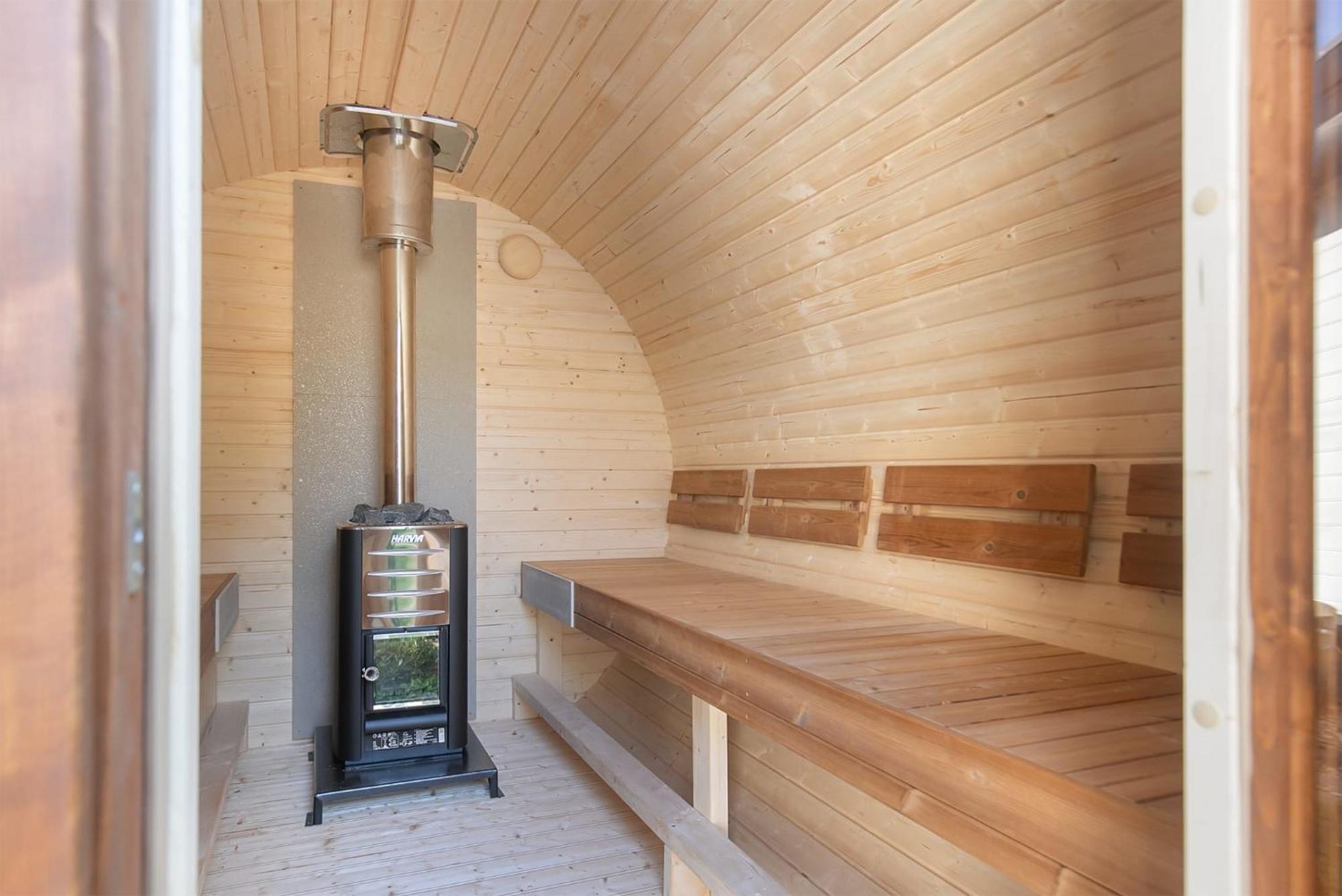 Veluwe Vakanties Chalets With Private Barrel Sauna - With Pool Bar And Restaurant Facilities In The Veluwe National Park Putten Eksteriør bilde