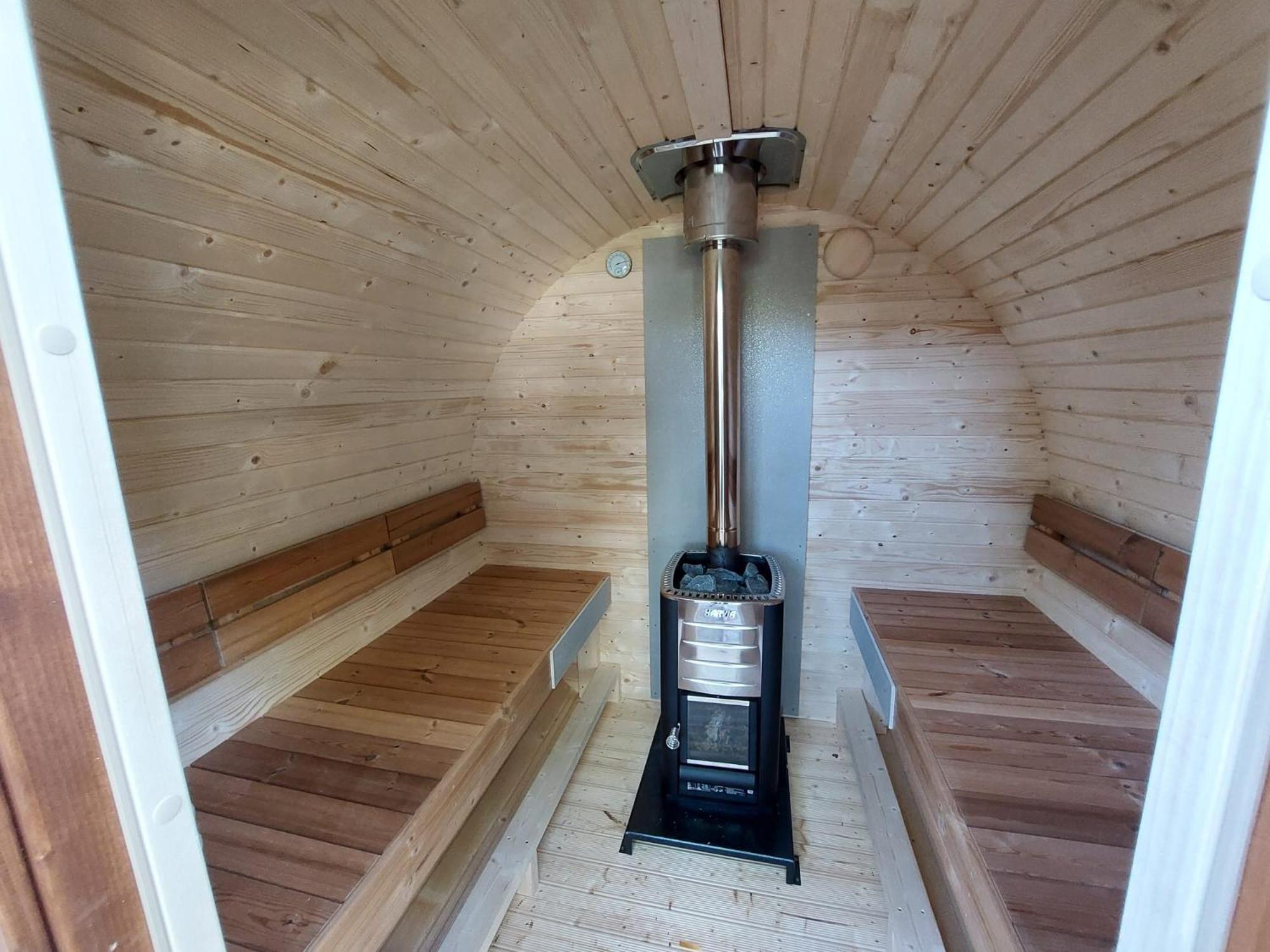 Veluwe Vakanties Chalets With Private Barrel Sauna - With Pool Bar And Restaurant Facilities In The Veluwe National Park Putten Eksteriør bilde