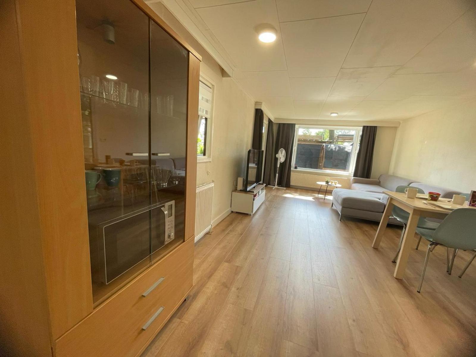 Veluwe Vakanties Chalets With Private Barrel Sauna - With Pool Bar And Restaurant Facilities In The Veluwe National Park Putten Eksteriør bilde